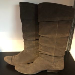 Report Boots in Brown